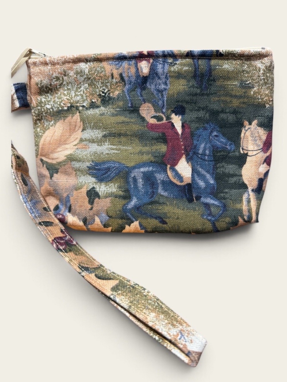 Fox hunting clutch wristlet
